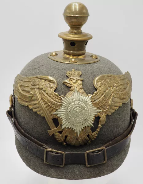 Prussian Garde Felt "Ersazt" Artillery Pickelhaube Visuel 1 principal